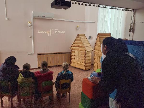 Библиосумерки «Книга + диафильмы»